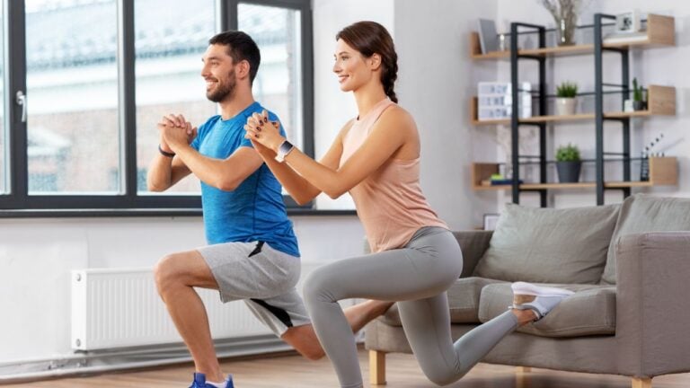 12 Best At Home Bodyweight Quad Exercises